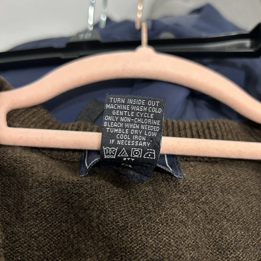 Dockers this sweater